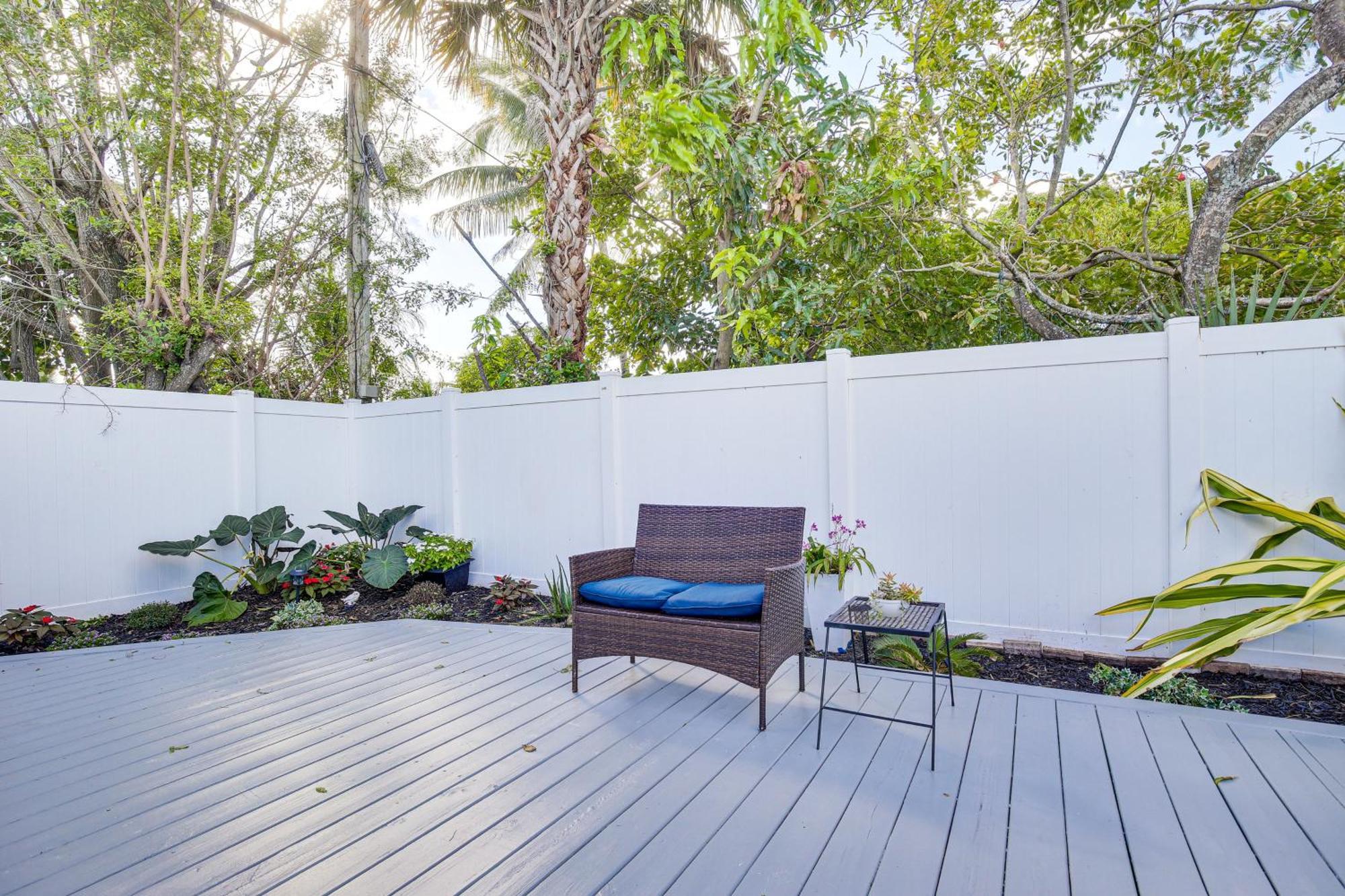 Sun-Soaked Lauderdale Lakes Home With Private Pool! Luaran gambar